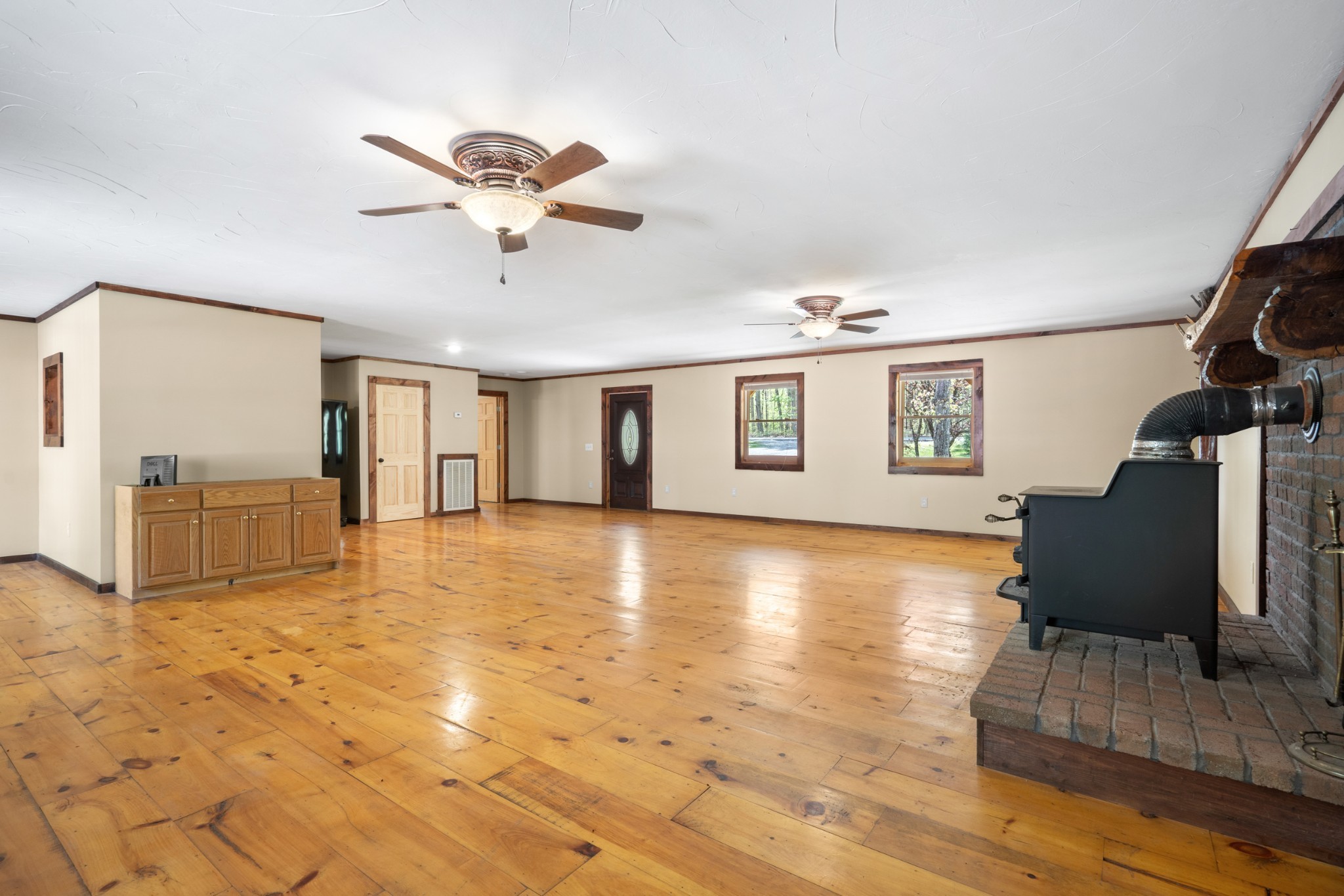 7796 Pinewood Road Nunnelly, TN 37137 - Photo 14 of 46 Gallery Image 14