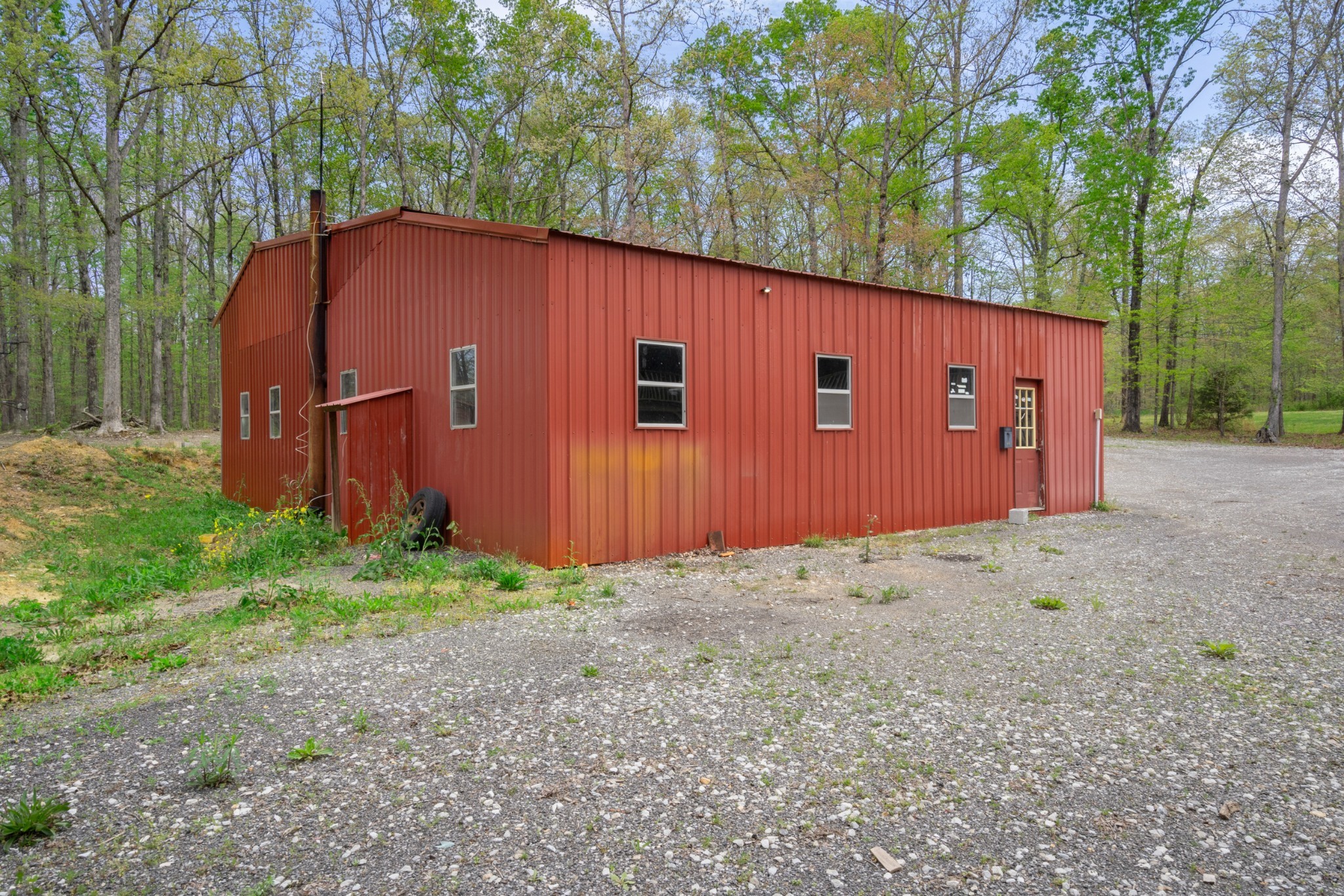 7796 Pinewood Road Nunnelly, TN 37137 - Photo 34 of 46 Gallery Image 34