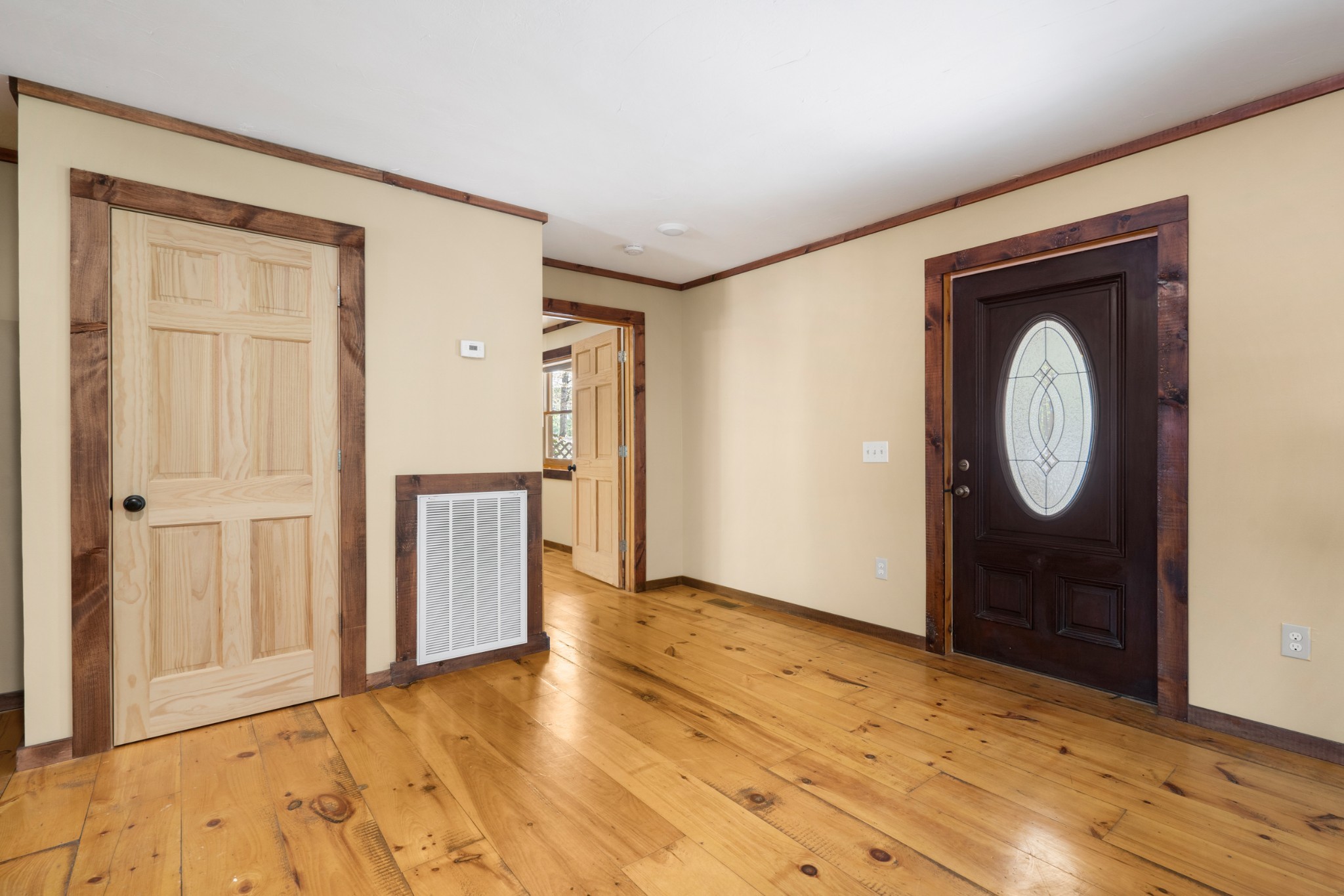 7796 Pinewood Road Nunnelly, TN 37137 - Photo 8 of 46 Gallery Image 8