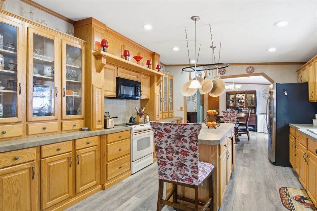 143 East Buckland Road Shelburne Falls, MA 01370 - Photo 27 of 35