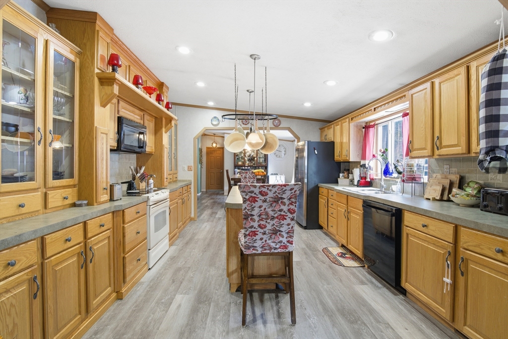 143 East Buckland Road Shelburne Falls, MA 01370 - Photo 28 of 35