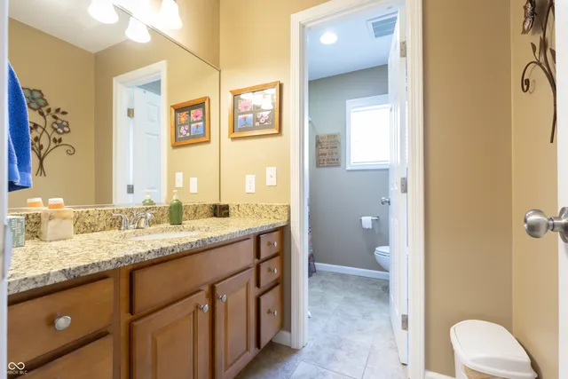 $539,900 | 3829 Waycross Drive, Columbus, IN 47203