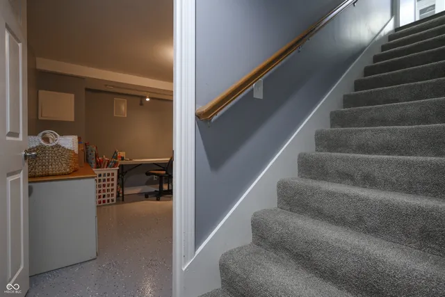 $539,900 | 3829 Waycross Drive, Columbus, IN 47203