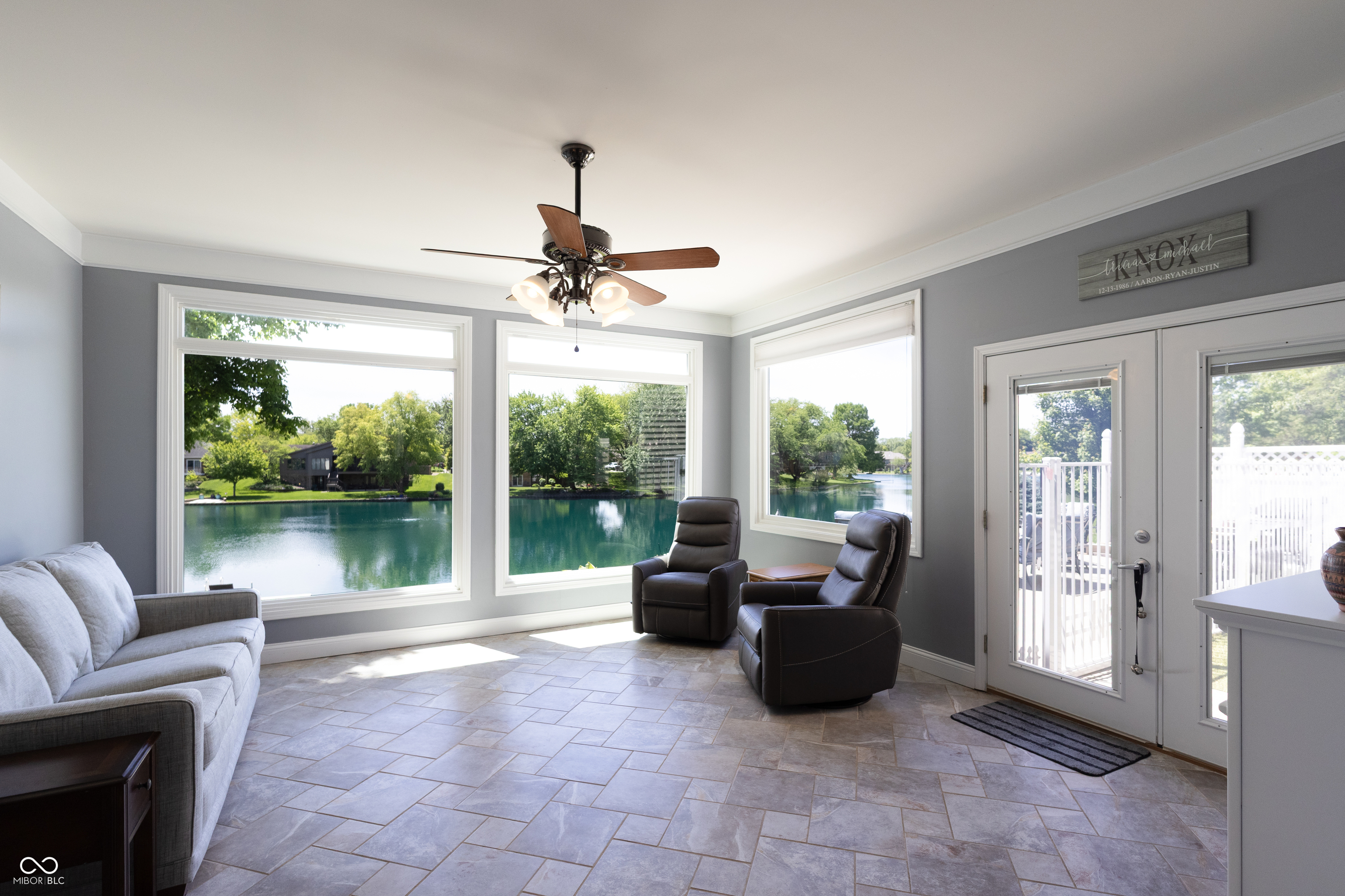 3829 Waycross Drive Columbus, IN 47203 - Photo 5 of 71