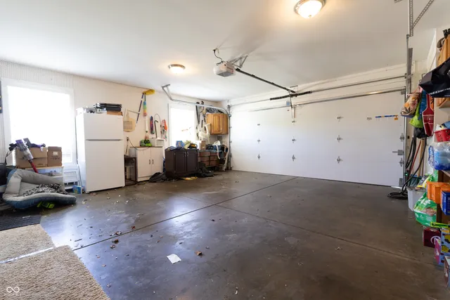 $539,900 | 3829 Waycross Drive, Columbus, IN 47203