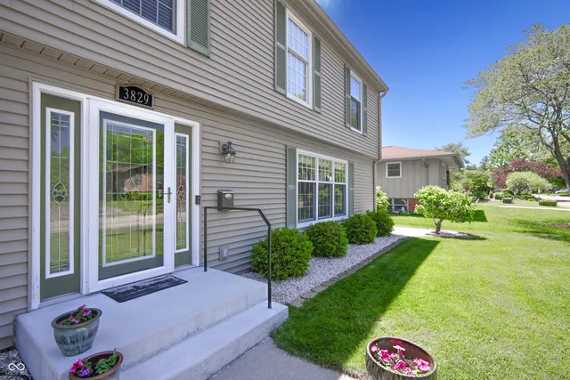 $539,900 | 3829 Waycross Drive, Columbus, IN 47203