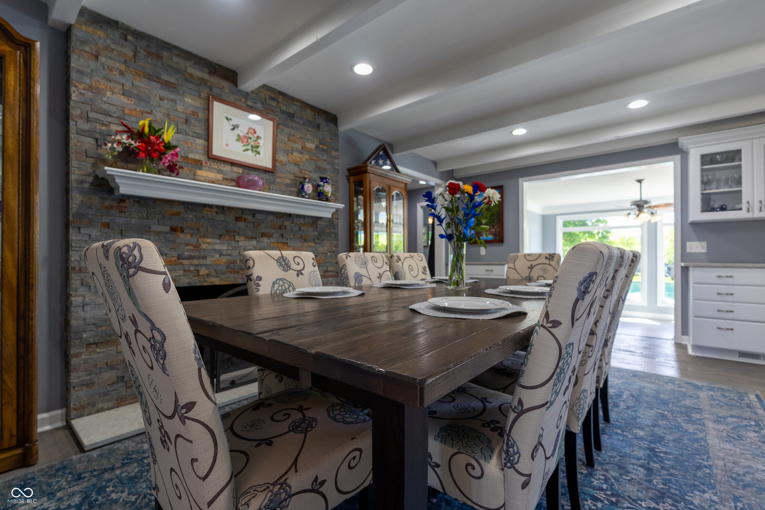 3829 Waycross Drive Columbus, IN 47203 - Photo 8 of 71