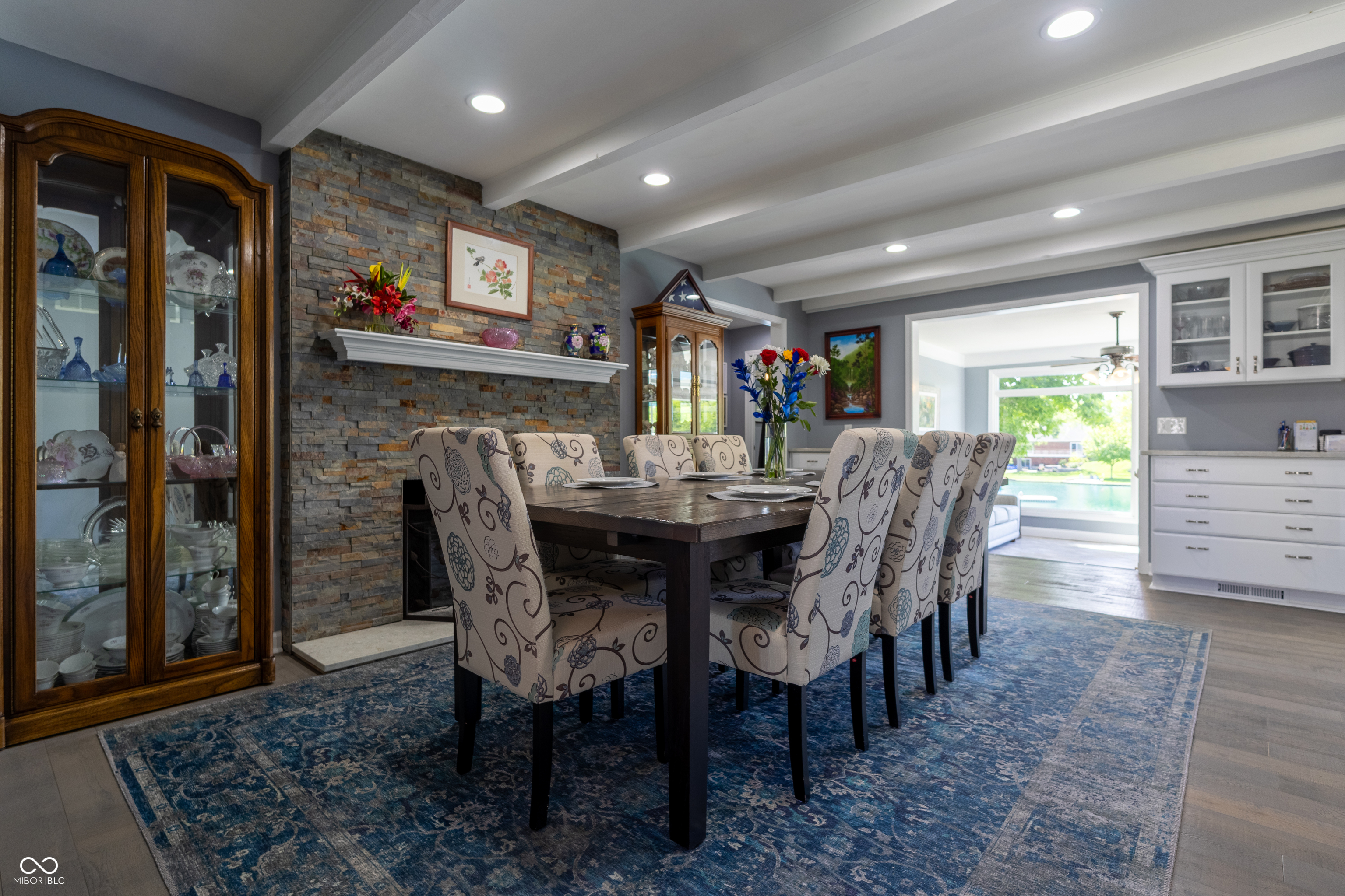 3829 Waycross Drive Columbus, IN 47203 - Photo 9 of 71