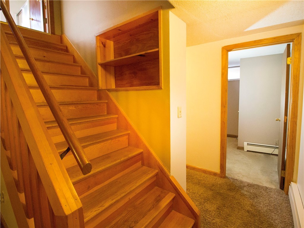 124 Prentice Avenue Pawtucket, RI 02860 - Photo 13 of 31
