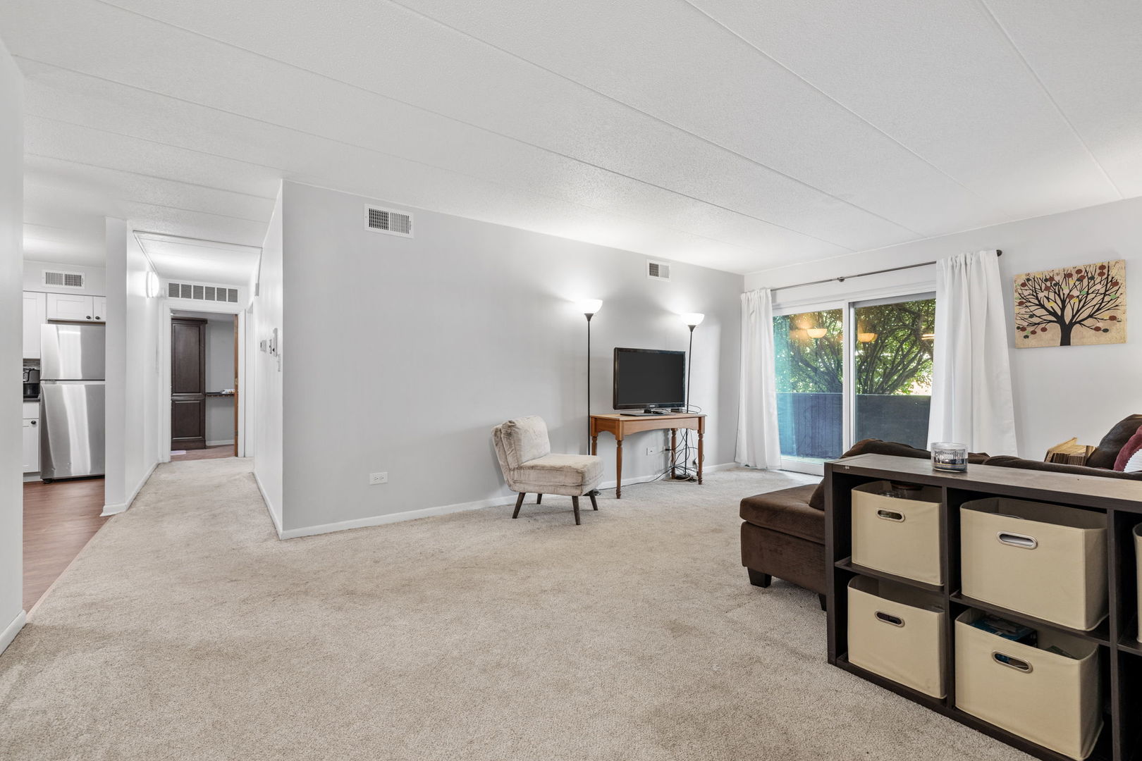 491 Timber Ridge Drive, Unit 104 Carol Stream, IL 60188 - Photo 2 of 13 Gallery Image 2