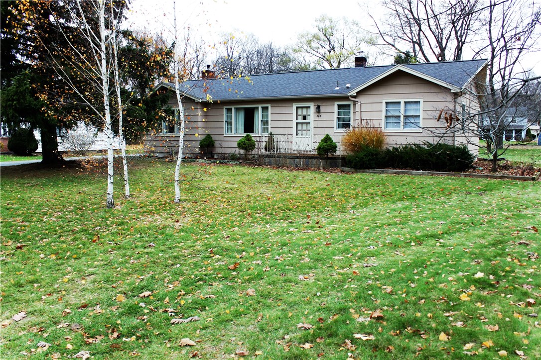 828 Embury Road Penfield, NY 14526 - Photo 1 of 1