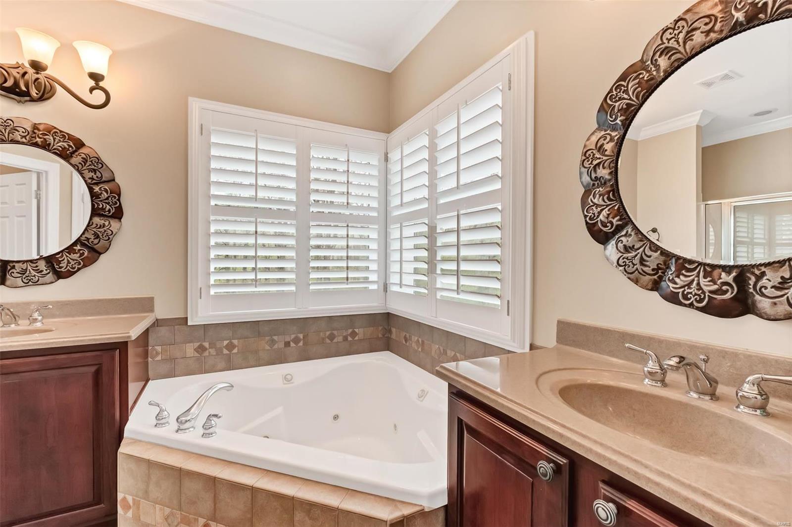 3916 Indian Ridge Lane Defiance, MO 63341 - Photo 14 of 58 Gallery Image 14