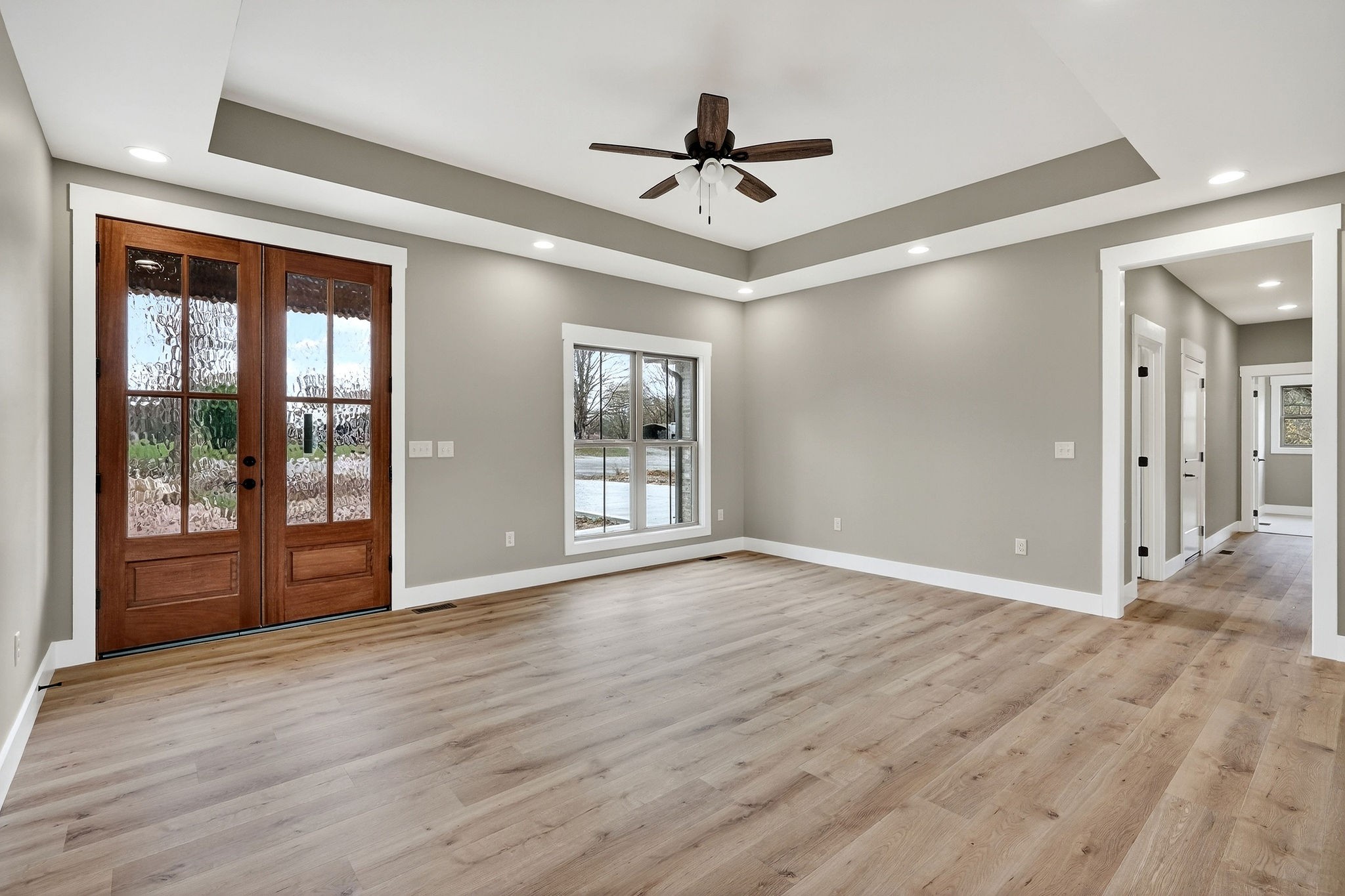 136 East McCormick Road Livingston, TN 38570 - Photo 6 of 29 a view of an empty room with glass door and a window
