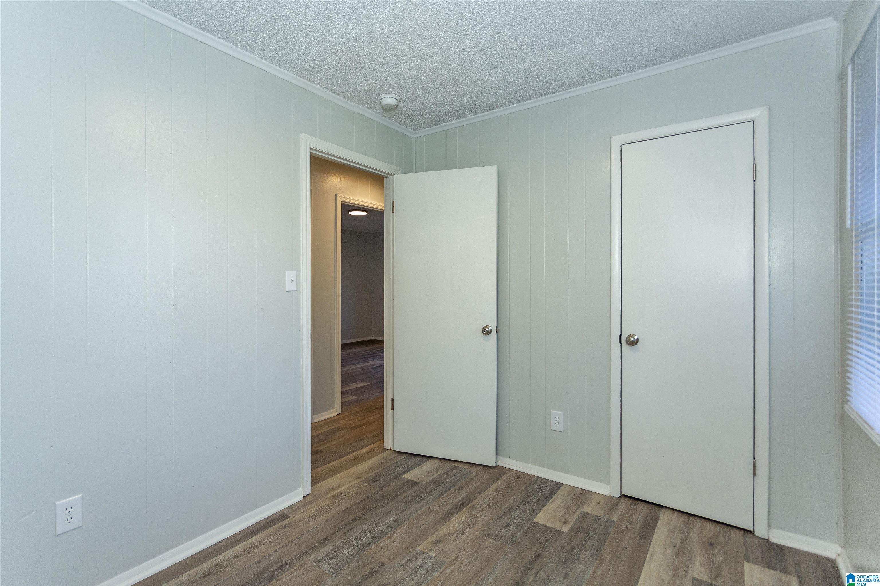 724 Illinois Road Birmingham, AL 35221 - Photo 31 of 33