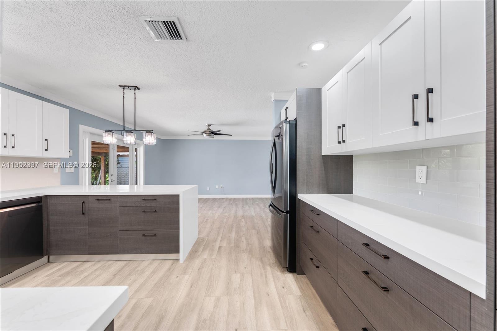 13210 Southwest 21st Street Miami, FL 33175 - Photo 7 of 41