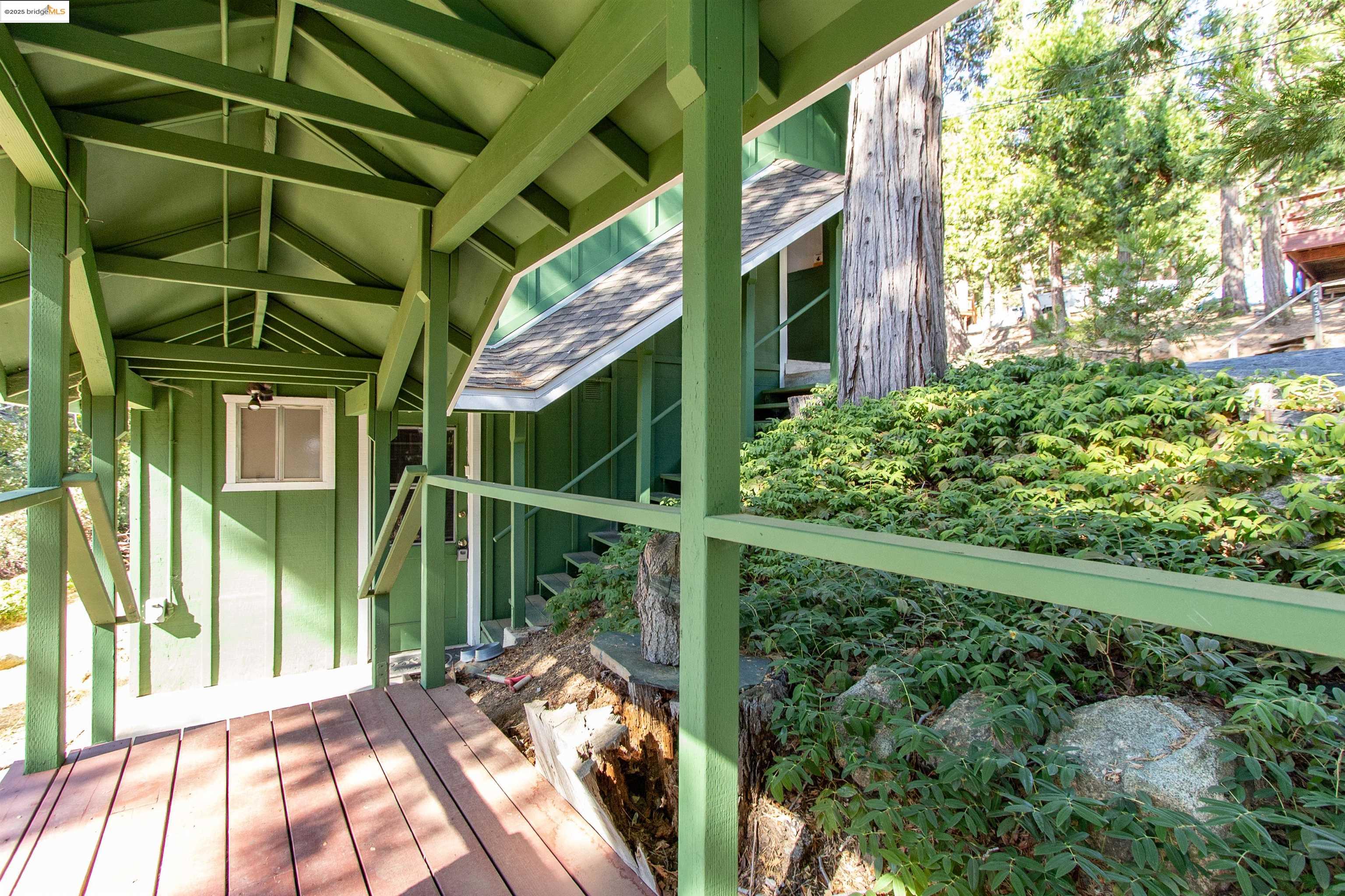 20737 Muheli Road Mi Wuk Village, CA 95346 - Photo 26 of 40 a view of a garden