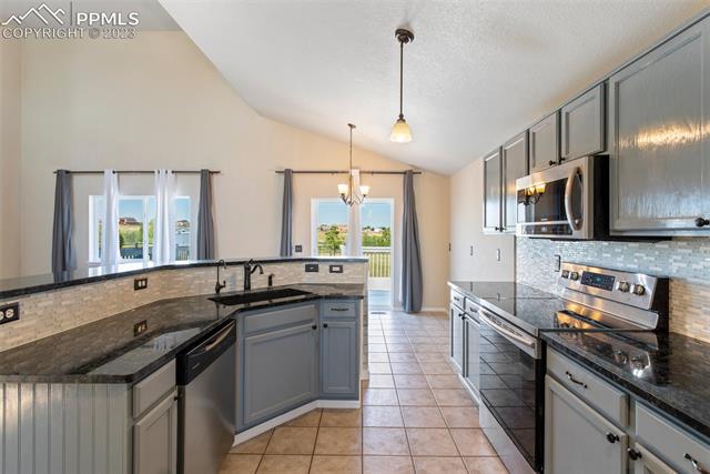 7871 Tompkins Road Peyton, CO 80831 - Photo 9 of 37 Gallery Image 9