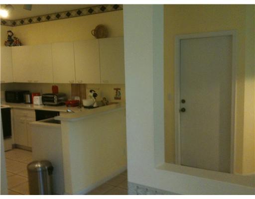 20971 Via Alamanda, Unit 4 Boca Raton, FL 33428 - Photo 5 of 9 Additional Photo