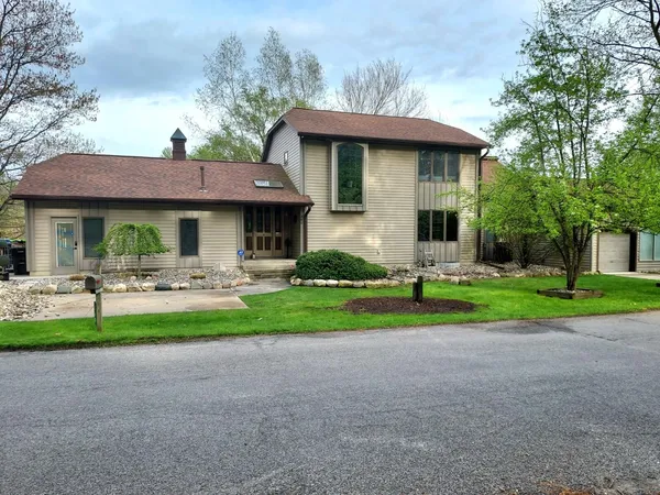 $1,234,000 | 360 West Baldwin Lake Drive, Greenville, MI 48838