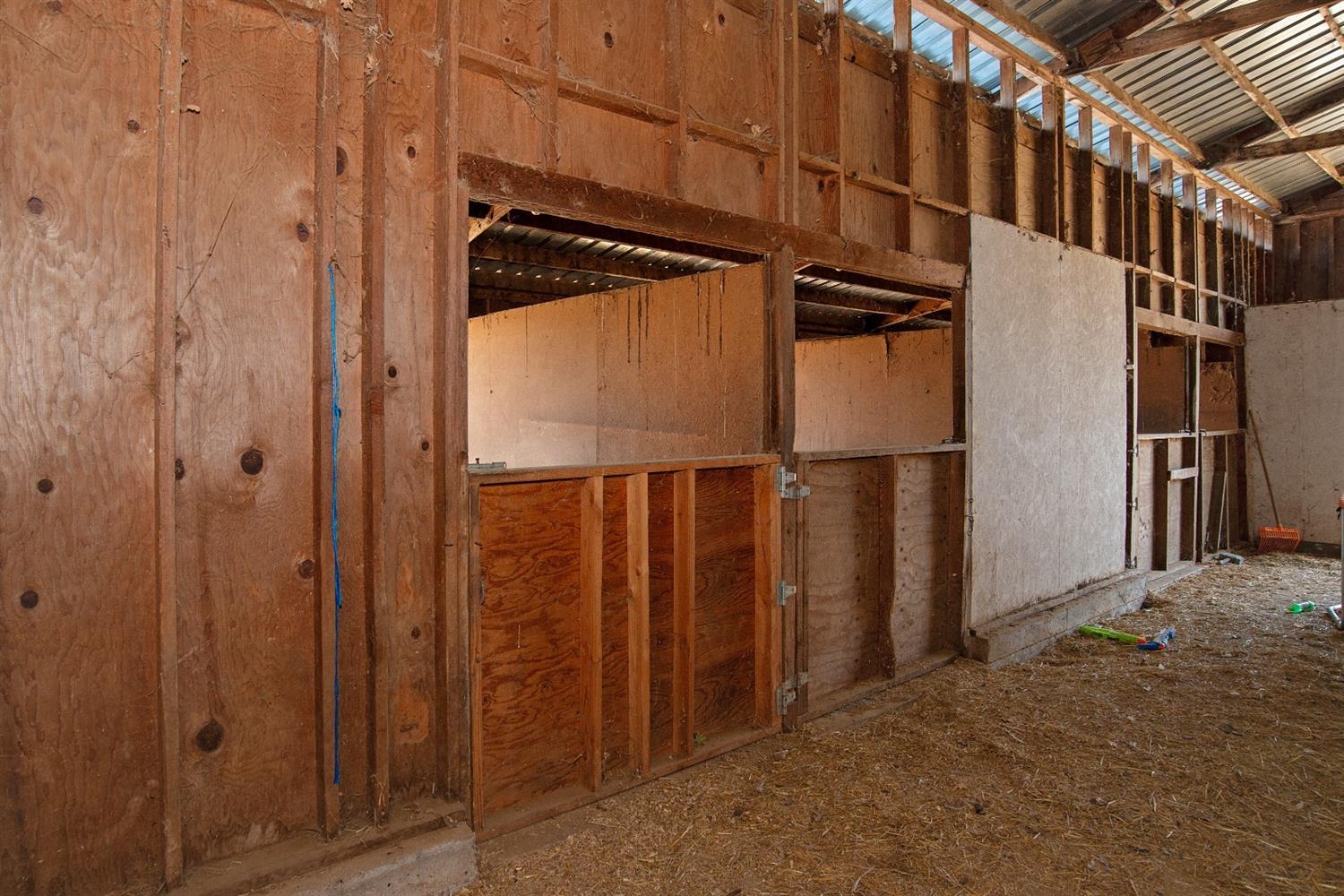 5595 Kane Creek Road Central Point, OR 97502 - Photo 15 of 30 Additional Photo