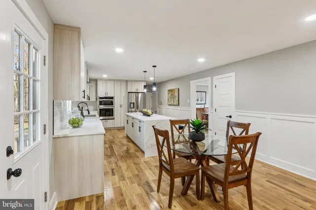 $1,250,000 | 923 Hunt Drive, Yardley, PA 19067