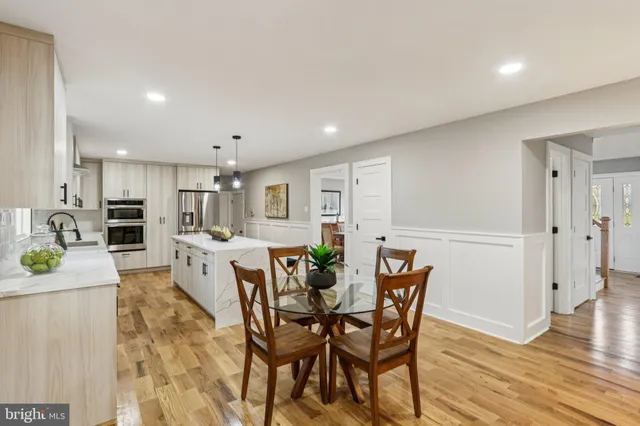 $1,250,000 | 923 Hunt Drive, Yardley, PA 19067