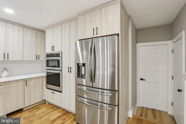 $1,250,000 | 923 Hunt Drive, Yardley, PA 19067