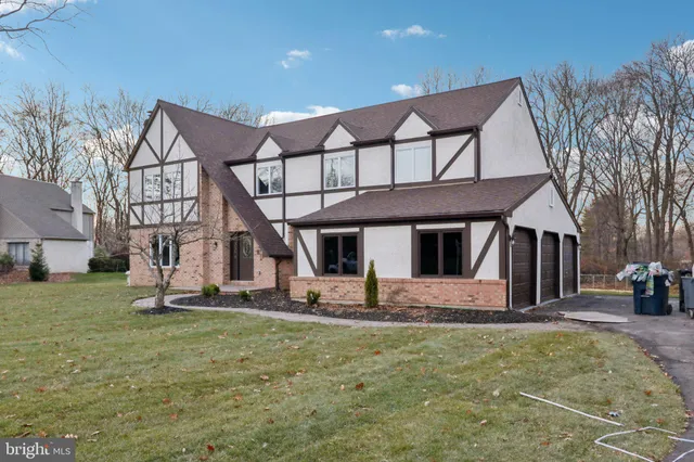 $1,250,000 | 923 Hunt Drive, Yardley, PA 19067
