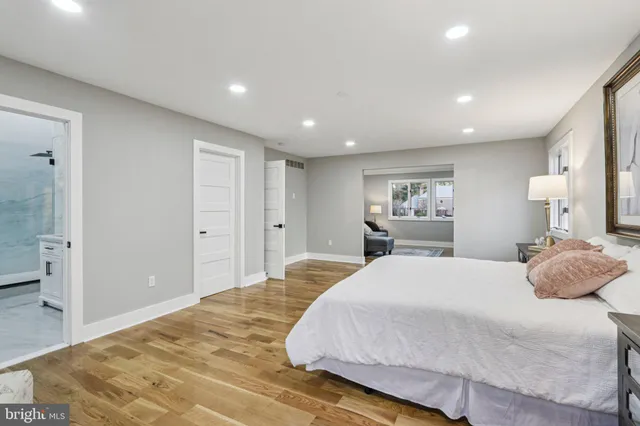 $1,250,000 | 923 Hunt Drive, Yardley, PA 19067