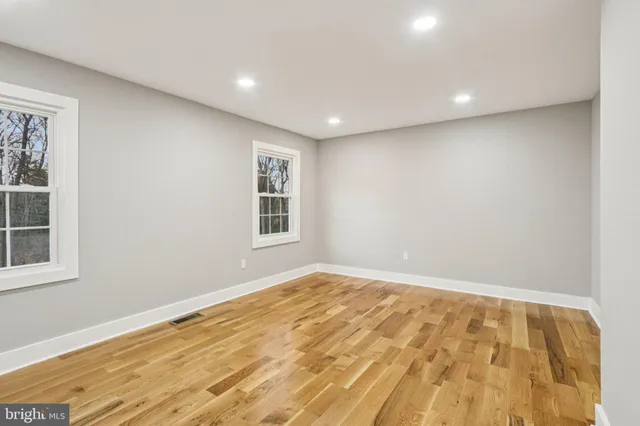 $1,250,000 | 923 Hunt Drive, Yardley, PA 19067