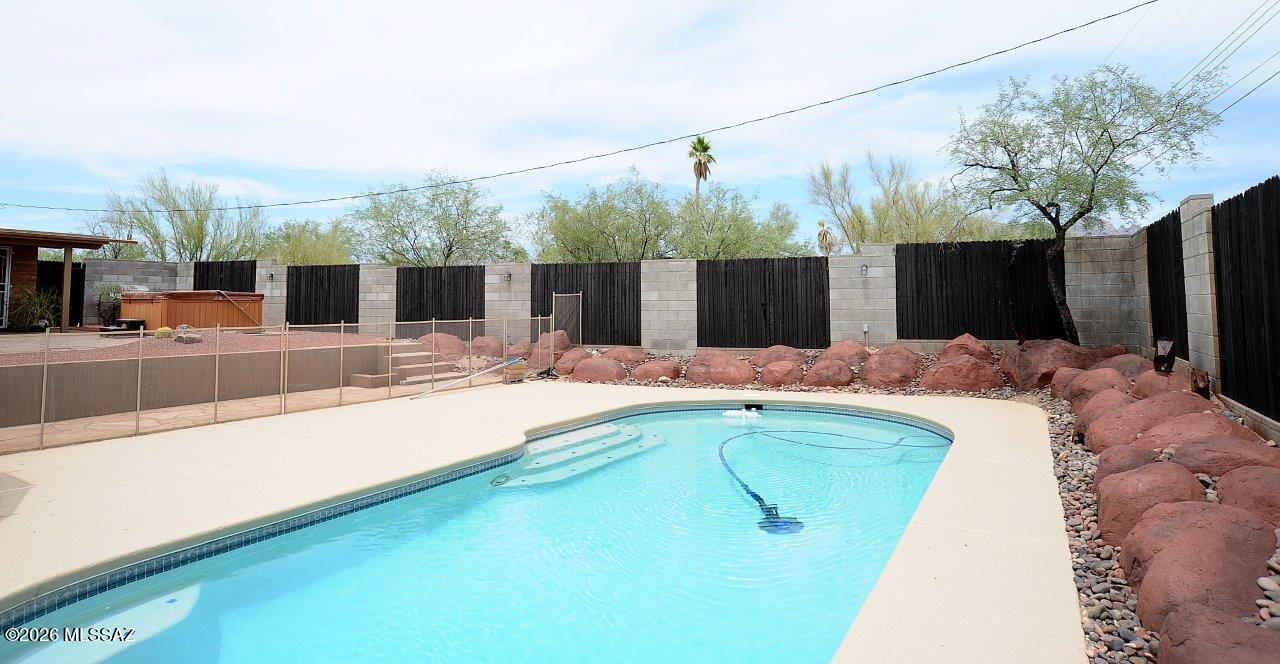 6120 North Pomona Road Tucson, AZ 85704 - Photo 46 of 50 ROB_2869 (3)