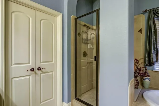 $3,100 | 2005 Loma Alta Drive, Irving, TX 75063