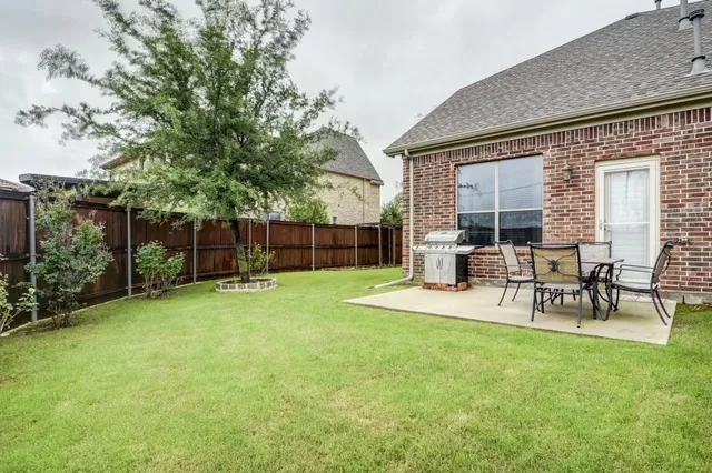 $3,100 | 2005 Loma Alta Drive, Irving, TX 75063