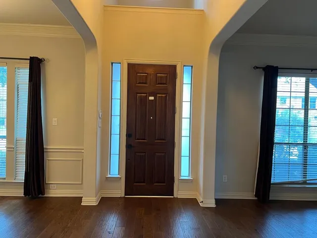 $3,100 | 2005 Loma Alta Drive, Irving, TX 75063