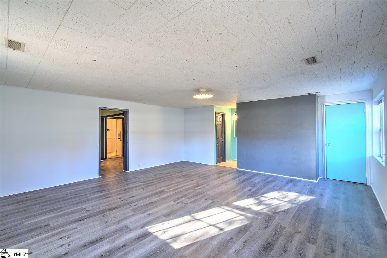 112 Hidden Hill Road Spartanburg, SC 29301 - Photo 12 of 34 Gallery Image 12