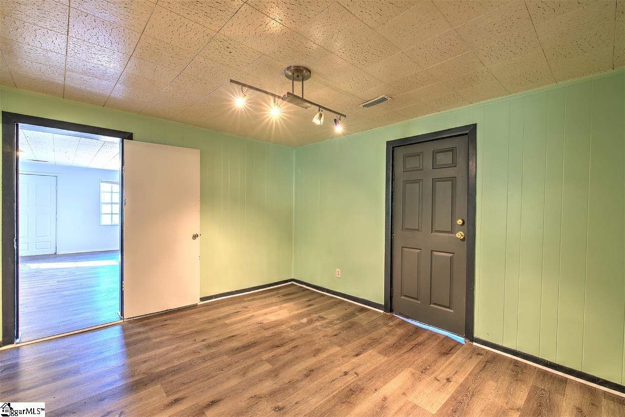 112 Hidden Hill Road Spartanburg, SC 29301 - Photo 16 of 34 Gallery Image 16