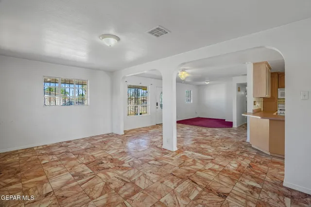 an empty room with a empty space