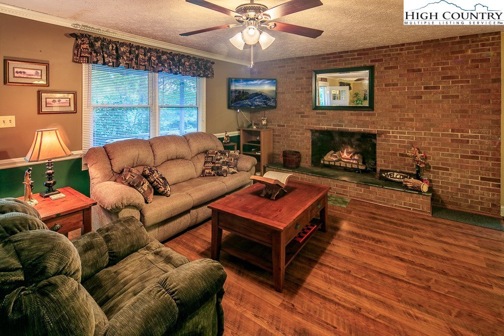325 Rabbit Run Road Boone, NC 28607 - Photo 8 of 27 Gallery Image 8