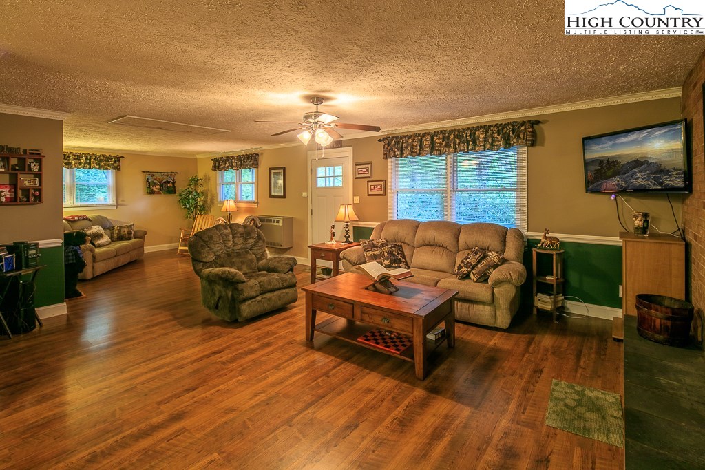 325 Rabbit Run Road Boone, NC 28607 - Photo 10 of 27 Gallery Image 10