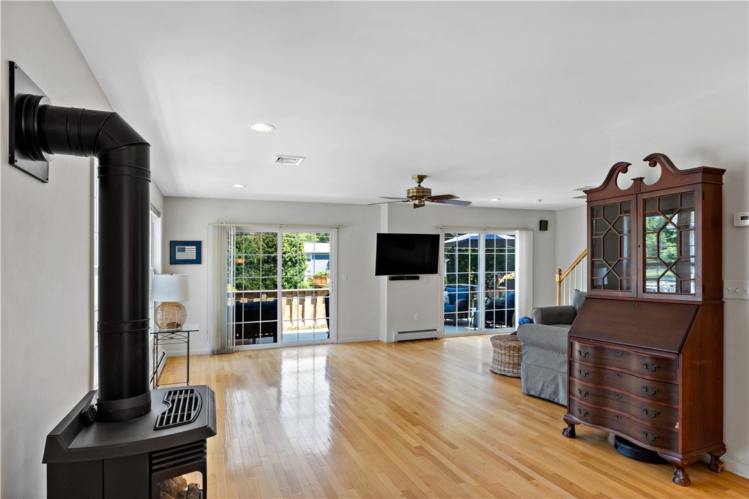 120 Montauk Road Narragansett, RI 02882 - Photo 12 of 32 Gallery Image 12