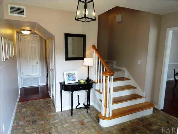4055 Tronjo Road Pensacola, FL 32503 - Photo 2 of 20 Entry