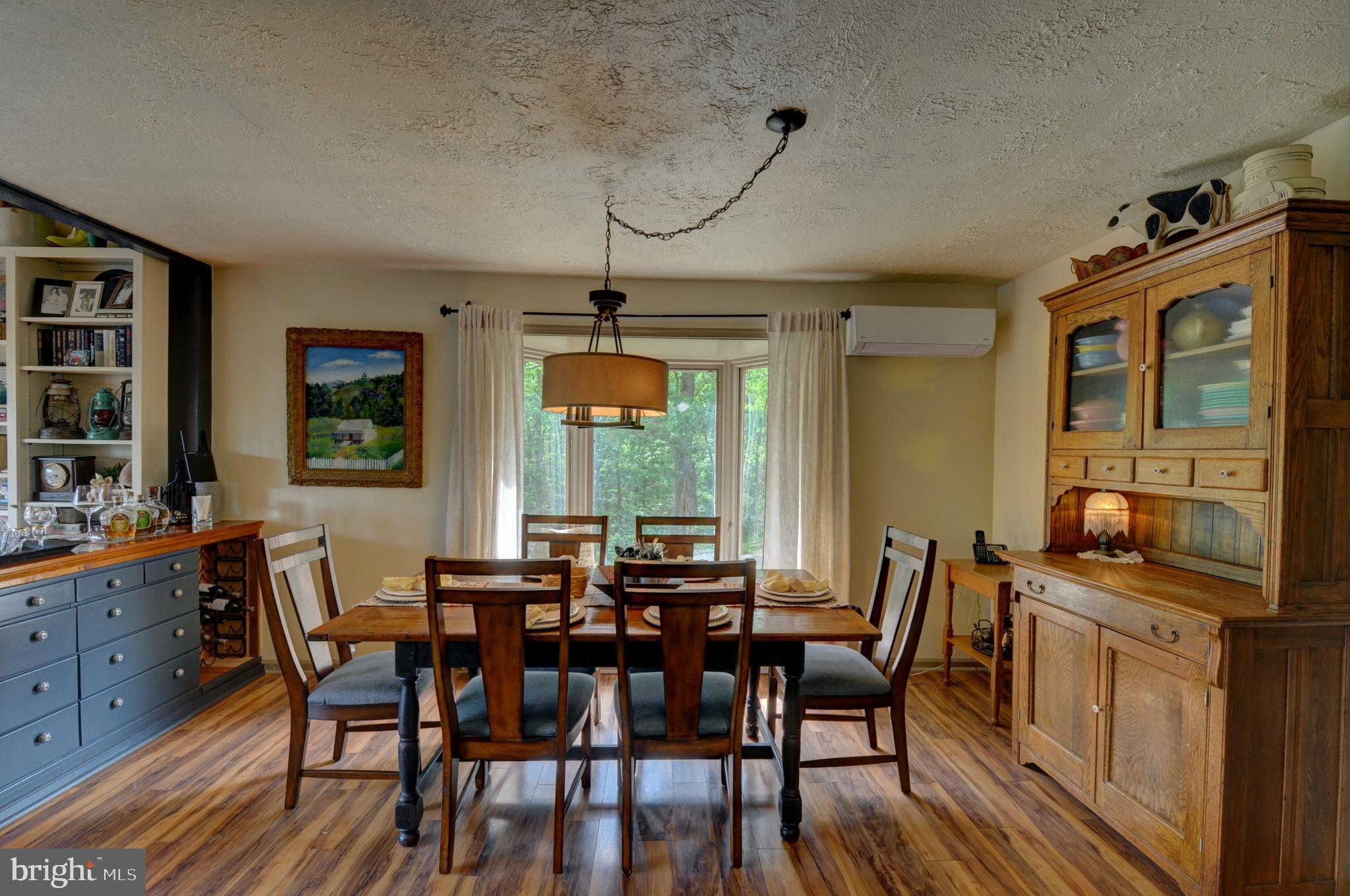 936 Reynolds Road Cross Junction, VA 22625 - Photo 20 of 76 Dining area