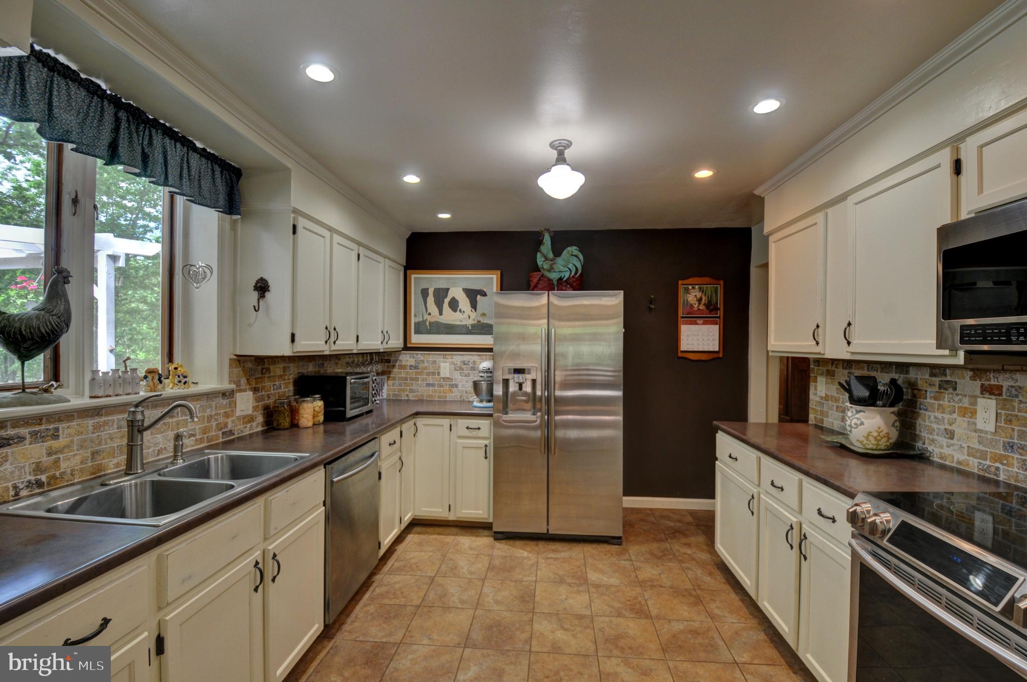 936 Reynolds Road Cross Junction, VA 22625 - Photo 22 of 76 Kitchen