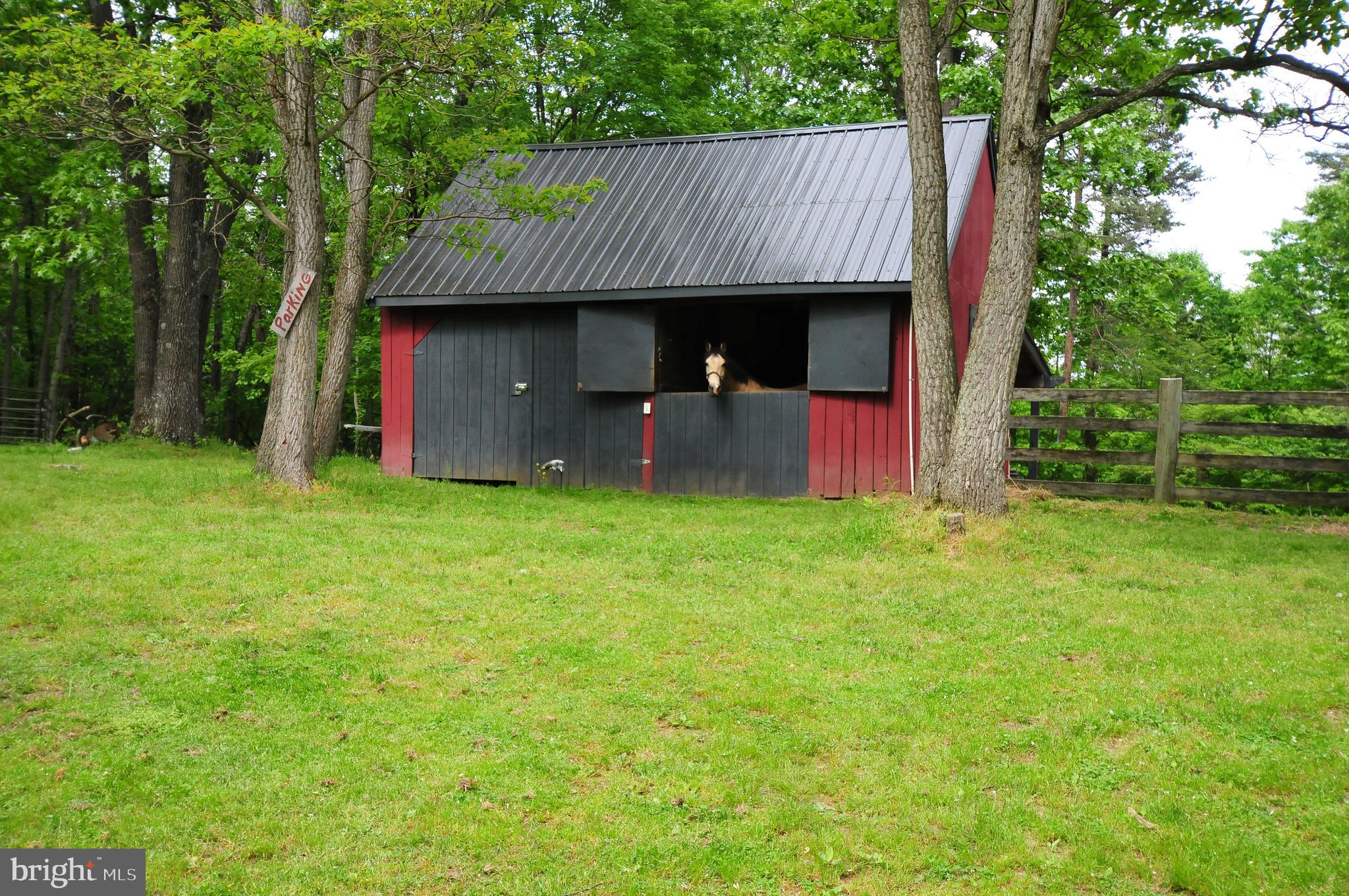 936 Reynolds Road Cross Junction, VA 22625 - Photo 10 of 76 Horse and Barn