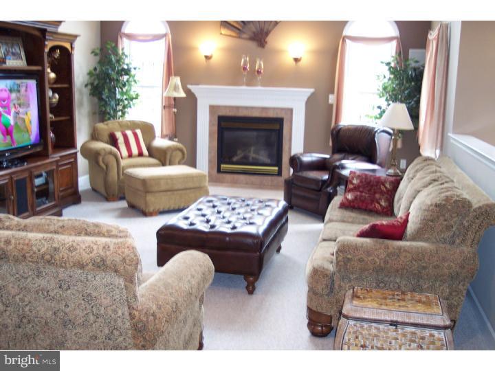 126 Beacon Hill Road Temple, PA 19560 - Photo 6 of 23 Family Room