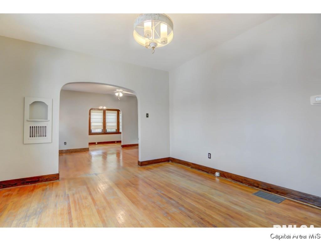 1925 South Walnut Street Springfield, IL 62704 - Photo 11 of 33