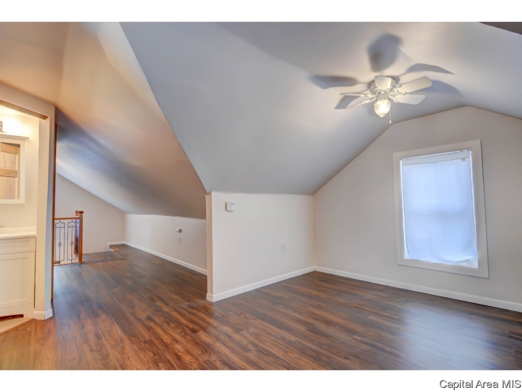 1925 South Walnut Street Springfield, IL 62704 - Photo 16 of 33
