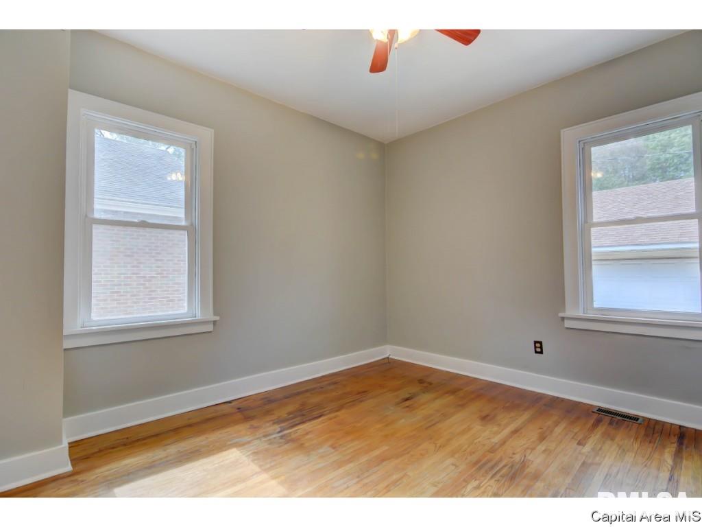 1925 South Walnut Street Springfield, IL 62704 - Photo 19 of 33