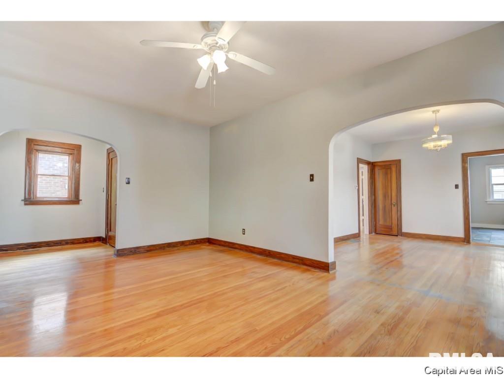 1925 South Walnut Street Springfield, IL 62704 - Photo 9 of 33