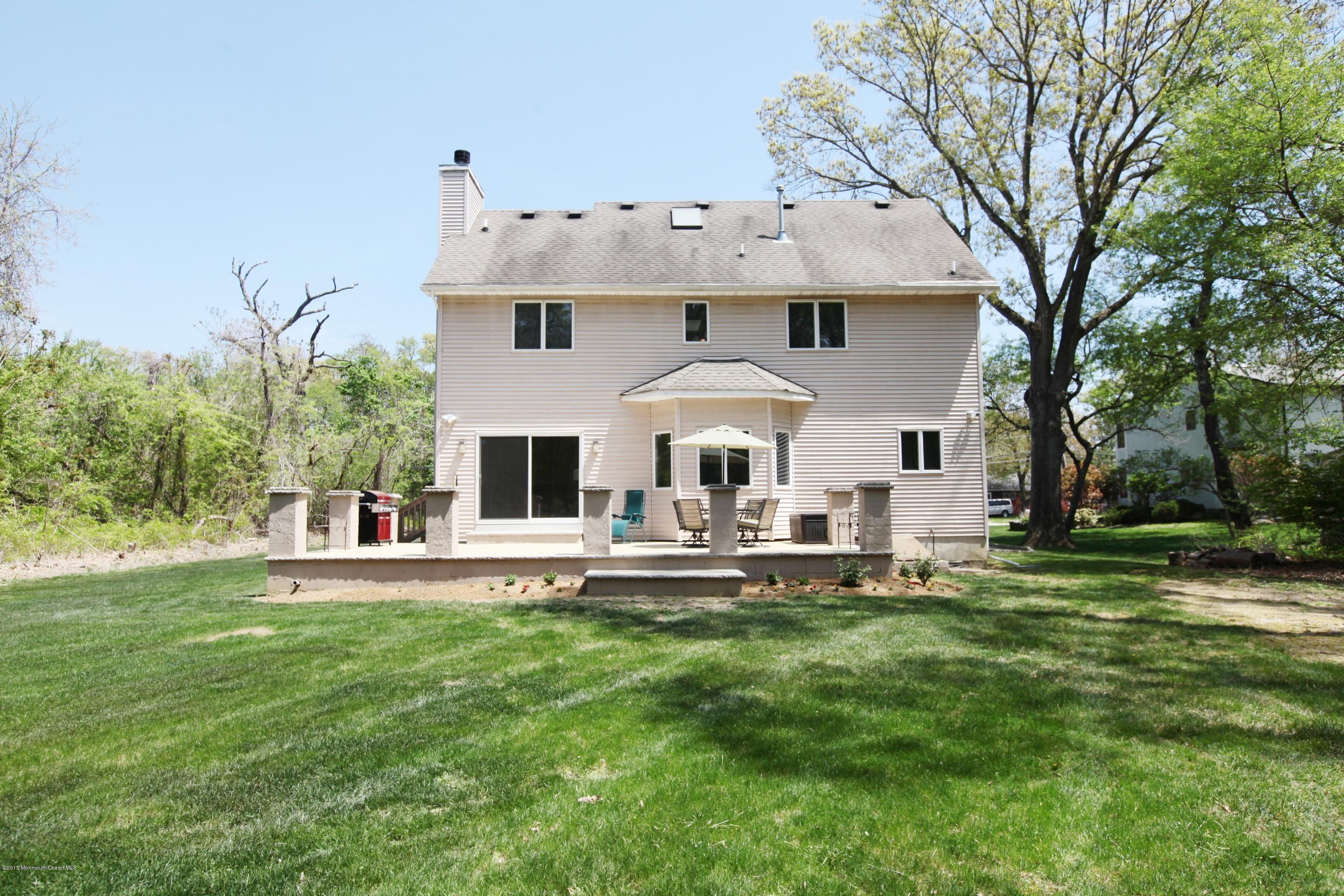 312 Hockhockson Road Tinton Falls, NJ 07724 - Photo 14 of 14 Back of House